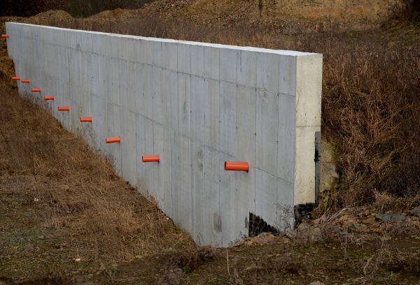 Cost of Hillside Drainage Installation in Petaluma