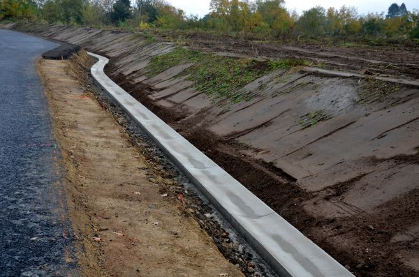 Cost of Slope Drainage Installation in Petaluma